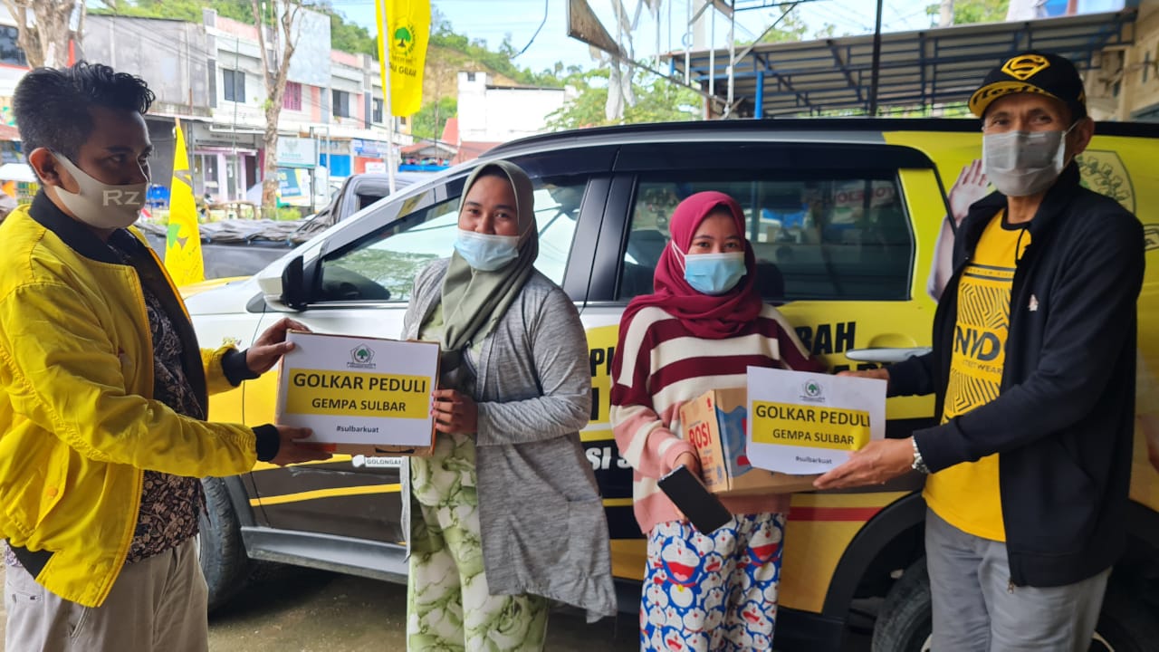 Turut Jadi Korban Gempa, Pengurus Golkar Sulbar Tetap Dirikan Posko Peduli dan Galang Bantuan untuk Dibagikan 